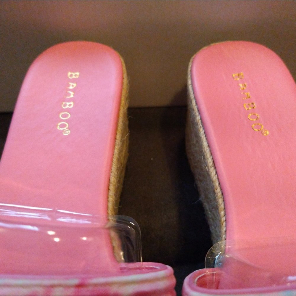 BNIB - BAMBOO SLIDES - PINK W/ WICKER BOTTOM - SIZE 7.5 - Picture 5 of 11